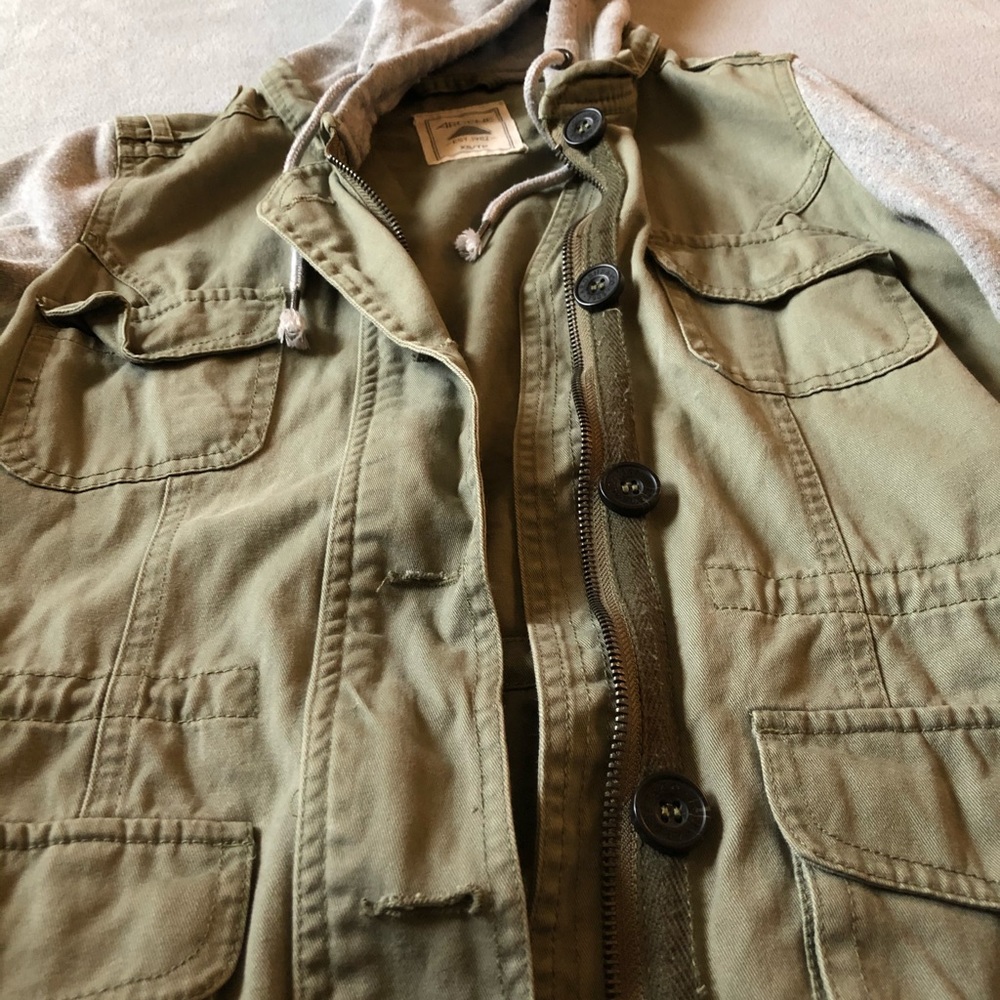 Jacket - Picture 2 of 3